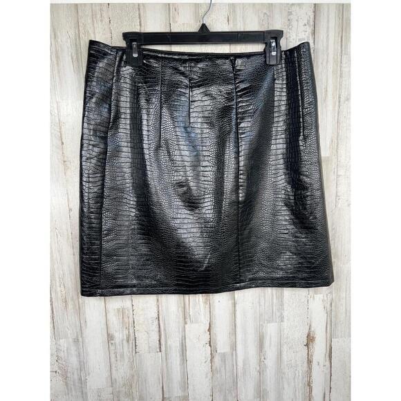 Topshop Black Crocodile Texture A line Mini Skirt US 12 Faux leather - Picture 2 of 10